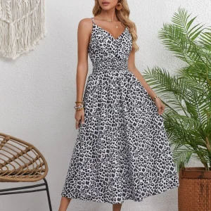 Gloria |  Großes Swing-Kleid mit Leopardenmuster